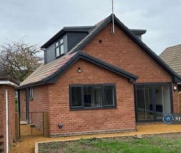4 bedroom detached house to rent - Photo 6
