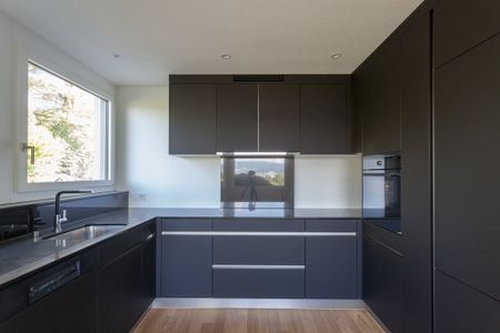 "Ruhige und sonnig gelegen 3.5 Zimmerwohnung in Küsnacht" - Photo 3