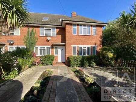 Rosebank, Epsom, KT18 - Photo 4