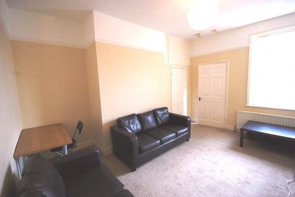 3 Bed - Grosvenor Gardens, Jesmond Vale - Photo 1