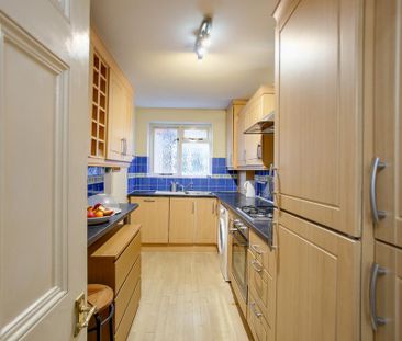 2 bedroom flat to rent - Photo 6