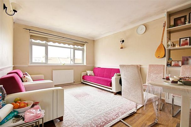 2 bedroom flat to rent - Photo 1