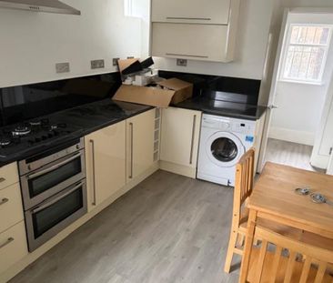 1 Bedroom Flat To Let - Photo 6