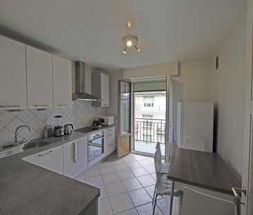 Joli 2 pièces au dernier étage avec balcon... - Photo 3