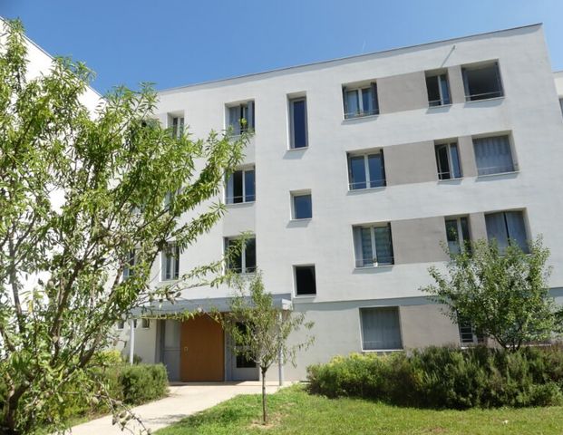 Appartement, 3 pièces – BOURG DE PEAGE - Photo 1