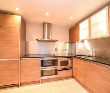 2 bedroom apartment to rent - Photo 6