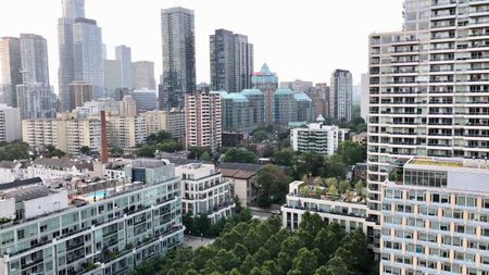 For Lease - 159 Wellesley Street Unit# 1701, Toronto, Ontario - Photo 4