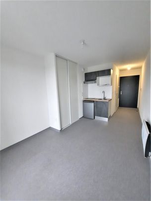 Location Appartement 1 pièce 18m² NIMES 30000 - Photo 1