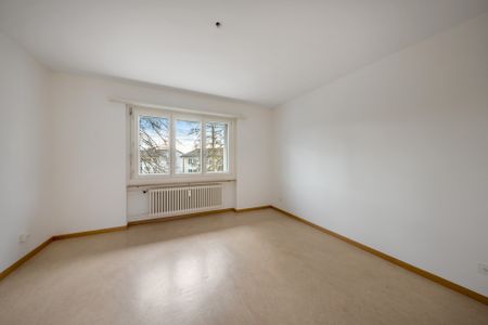 Geräumige Familienwohnung im Grünen - Foto 4