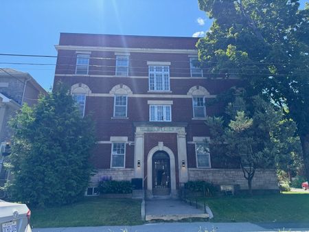 4-66 Fifth Ave - Photo 3