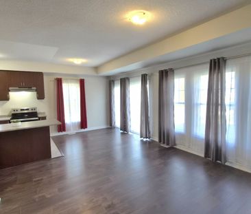 For Lease - 112 Village Gate Drive, Wasaga Beach, Ontario - Photo 3