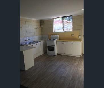 Low-Maintenance 2-Bedroom Unit in Prime Beenleigh Location - Photo 2