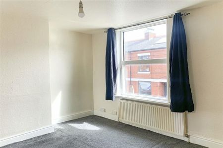 3 Bed Terraced House, Hartington Street, M14 - Photo 3