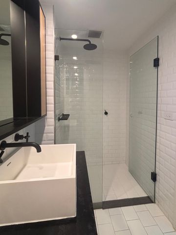 1108 / 93 Flemington Rd, North Melbourne - Photo 3