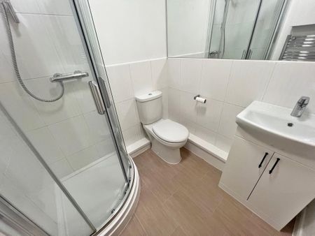 2 bedroom apartment to rent - Photo 5