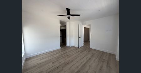 NEW HOME-EXECUTIVE LIVING - Photo 3