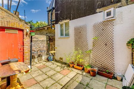 Munster Road, London, SW6, London - Photo 4