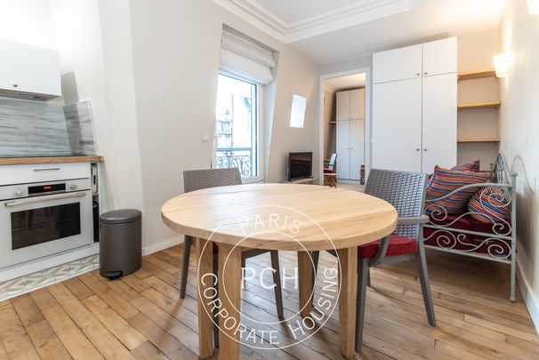 Rue Poirier de Narcay, - Photo 1