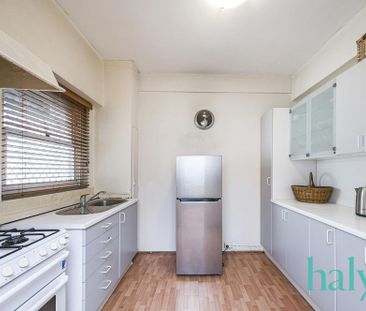 Fully Furnished | Prime East Perth Location | Move-In Ready - Photo 6