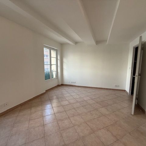 Location Appartement 1 pièce 29m² TOULON 83000 - Photo 1