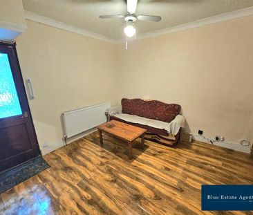 5 bedroom terraced house to rent - Photo 1