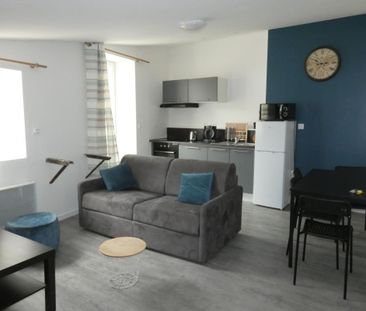 Location Appartement 2 pièces Meublé 32m² NIORT 79000 - Photo 2