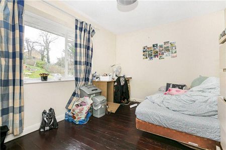 5 bedroom end of terrace house to rent - Photo 5