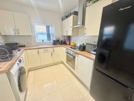 Ennismore Road, L13 - Photo 3