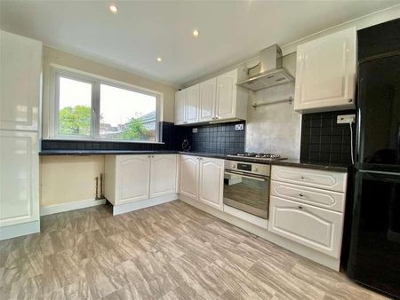 Pendre, Bridgend County Borough, CF31 - Photo 3
