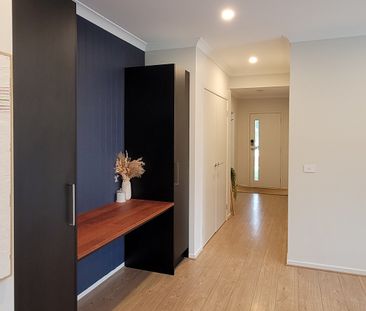 Canadian, 4BR, 2BA, 2CA, quiet court, large enclosed yard, spotless... - Photo 1