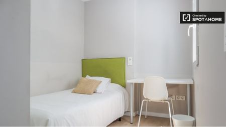 madrid, Community of Madrid 28902 - Photo 3