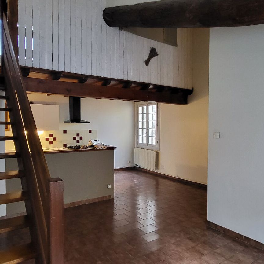 AVIGNON IM 744 AVEC PLACE DE PARKING DANS GARAGE COMMUN, - Photo 1