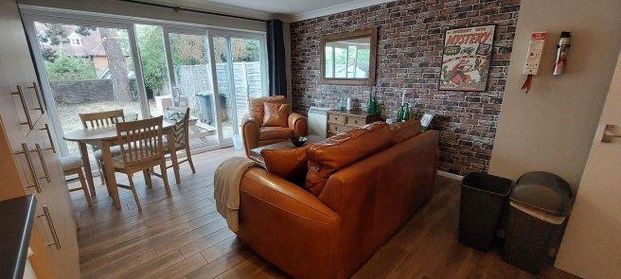 4 bedroom house share to rent - Photo 1