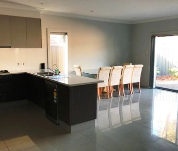 Modern Comfort Meets Convenience - Photo 2