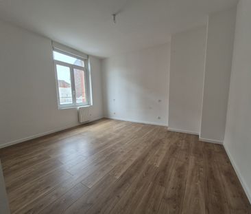 Location Appartement 2 pièces 49m² LENS 62300 - Photo 2