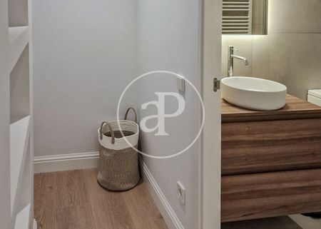 Flat for rent in Huertas - Cortes (Madrid) - Photo 4