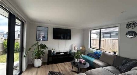 Near New on Nursery - Photo 5