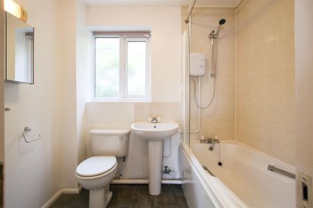 Lucerne Close, Cambridge - Photo 5