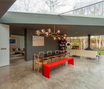 An unique opportunity to live in an architecturally designed house ... - Photo 6