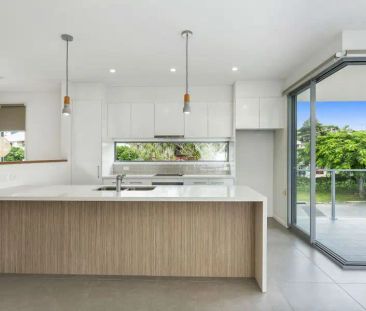 “Luxury Featured build - Must View!” - Photo 3