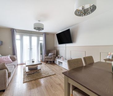 2 bedroom semi-detached house to rent - Photo 3