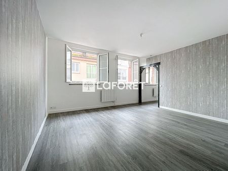 Apartment - Photo 2