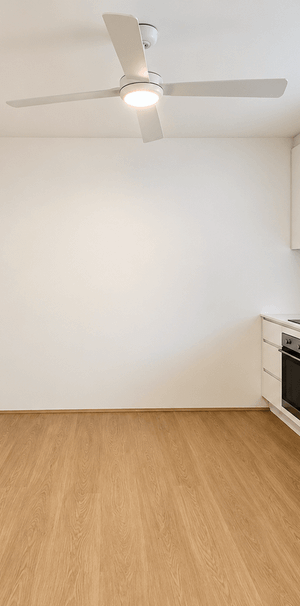 One Bedroom Apartment in Prime Maroubra Location - Photo 1