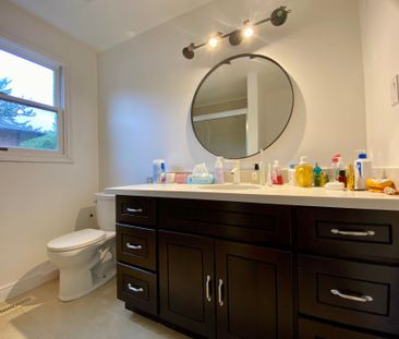 For Lease - 3371 Cider Mill Place Unit# Room A Second Floor, Missis... - Photo 6