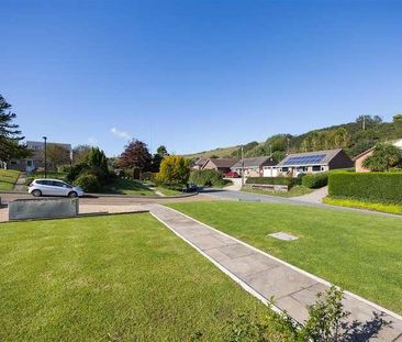 Lansdown Gardens, Chillerton, Newport, PO30 - Photo 4