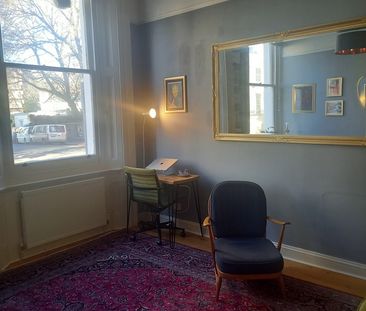 1 Bed Flat, Brunswick Road, BN3 - Photo 2