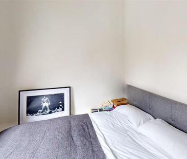 3 bedroom end of terrace house to rent - Photo 1