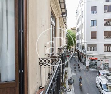 Excellent renovated apartment next to the Central Market - Photo 4