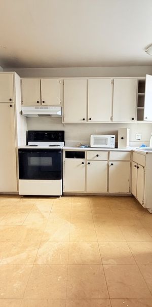 3.5 à St-Sauveur - Photo 1