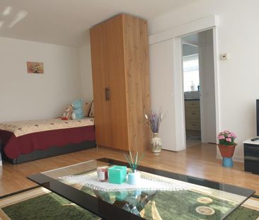 Studio to rent - Photo 3